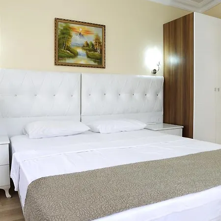 Ekim Apartament