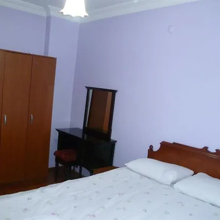 Ekim * Stambuł